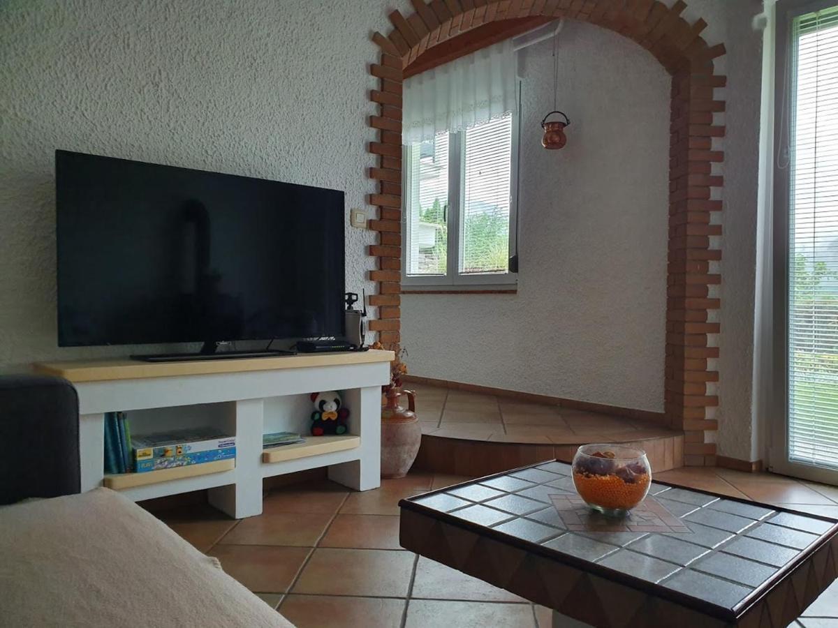 Apartma Maell 1 Most na Soči Kültér fotó